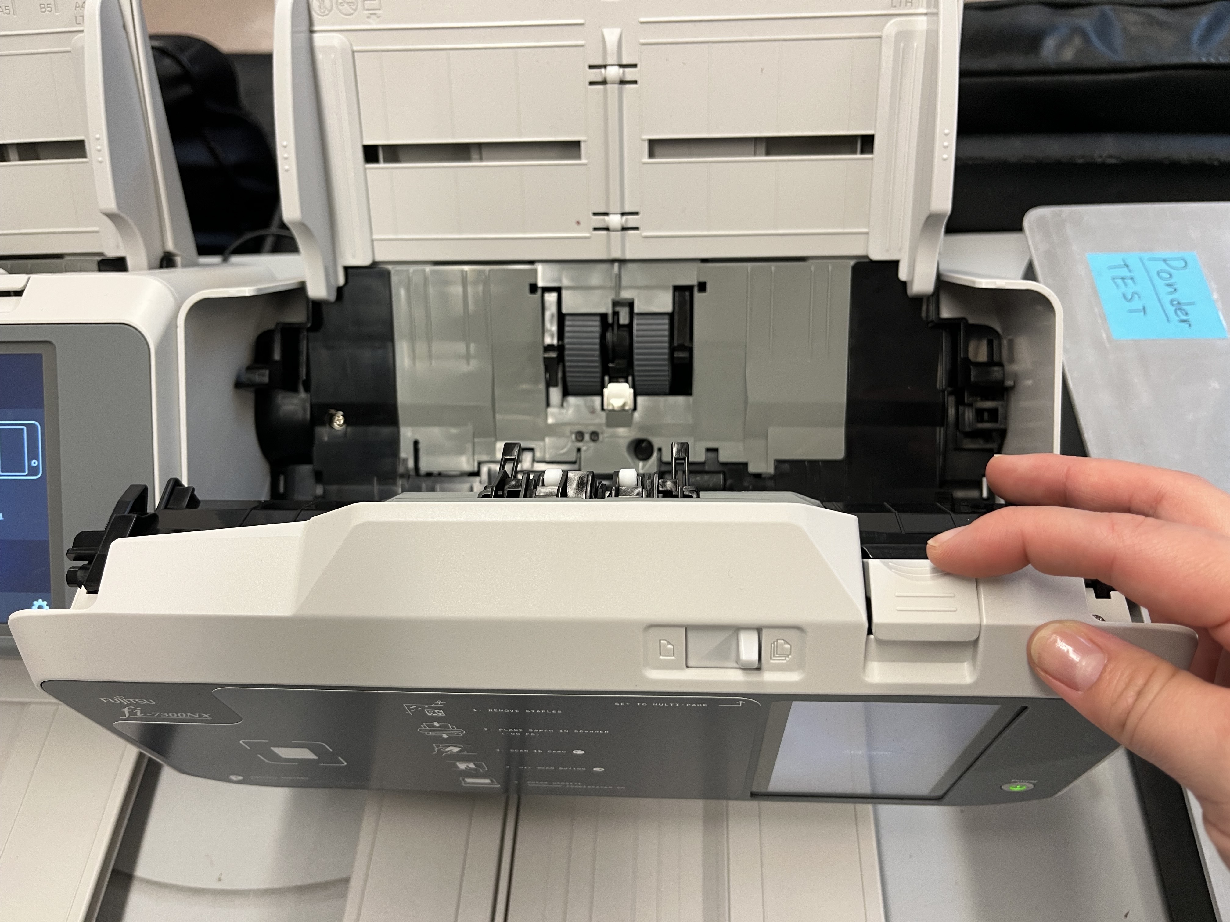 scanner - opened.jpg